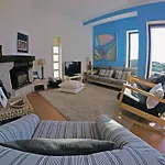 Blue Buddha House 2* Ericeira