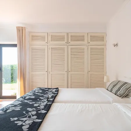 Blue Buddha House 2* Ericeira