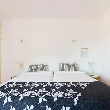 Blue Buddha House 2*